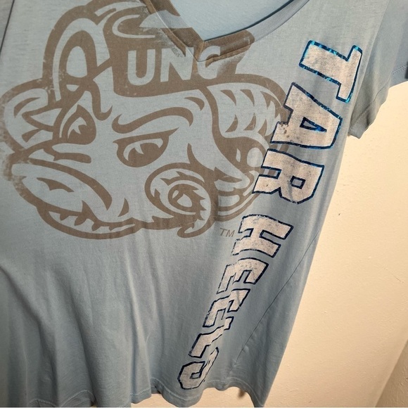 UNC Tarheels T-Shirt Carolina Blue - Picture 6 of 11